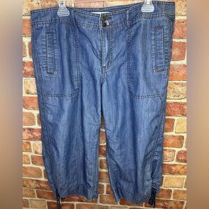 Roaman's Blue Denim Capri Jeans